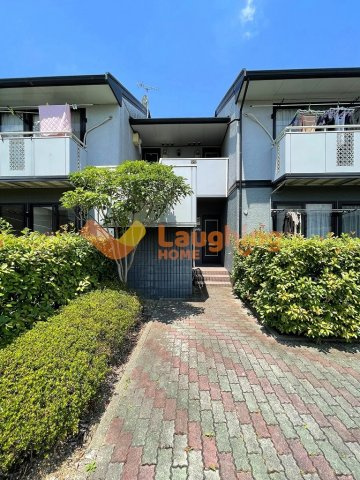 パピオン津福のエントランス|清潔なエントランスです