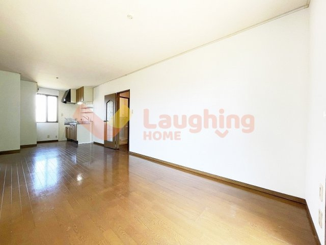 パピオン津福の居間・リビング|ゆったり過ごせる居間です