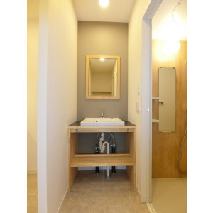 【洗面所】 | グリーンマンション中央町 | 忙しい朝には欠かせない洗面所です