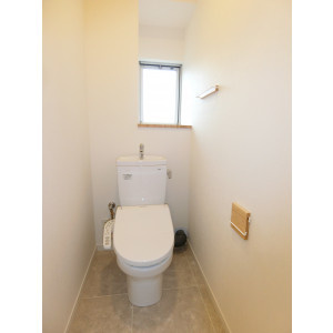 【トイレ】 | グリーンマンション中央町 | 清潔感のあるトイレです