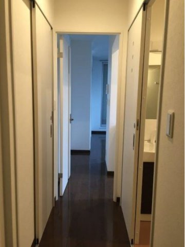 レイナス花絣の玄関