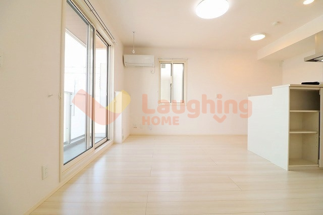 モンテベール南風の居間・リビング|居間です