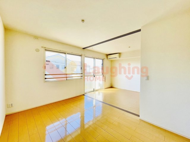 ベルコートⅡの内装|明るい色調の室内です