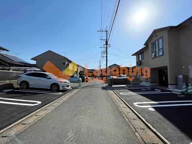 D-roomシャンヴルの駐車場|駐車スペースもあります