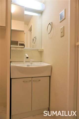 熊本市中央区草葉町の賃貸マンションの洗面所