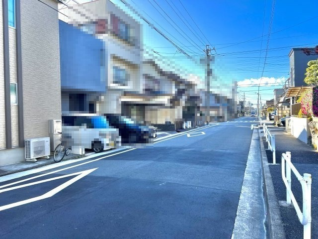 南区天白町三丁目戸建の前面道路含む現地写真
