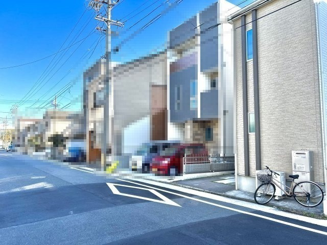 南区天白町三丁目戸建の前面道路含む現地写真