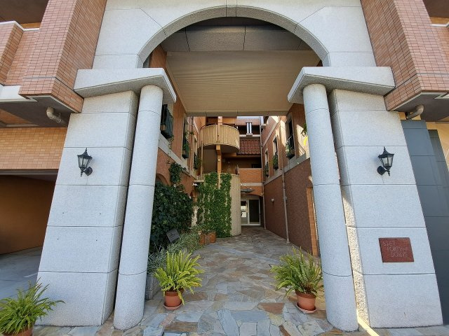 ドルチェ東甲子園のエントランス