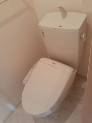 【トイレ】 | クレビステＡ | シンプルで使いやすいトイレです