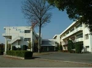【周辺】 | クレビステＡ | 西中学校まで850m