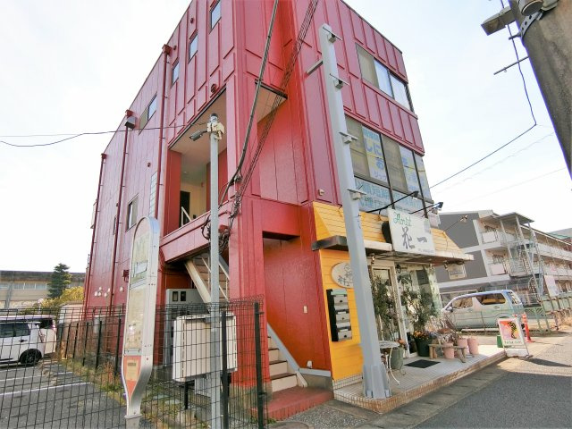 浅野ビルの外観