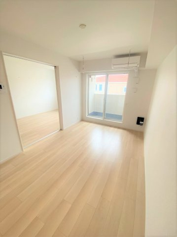 フロイデＢの居間・リビング