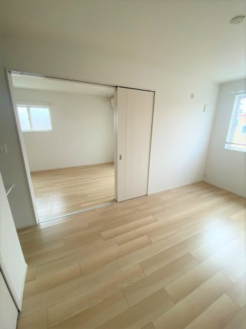 フロイデＢの居間・リビング