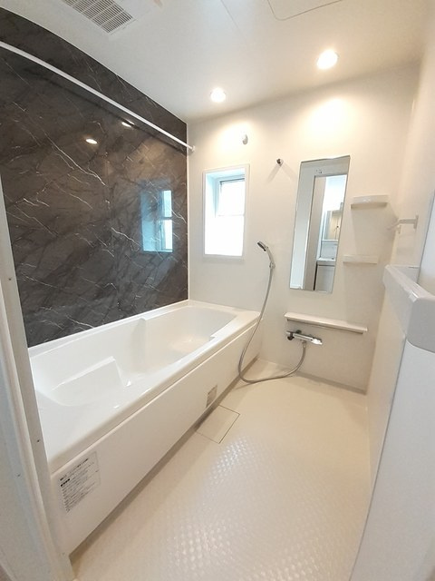 フロイデＢの浴室