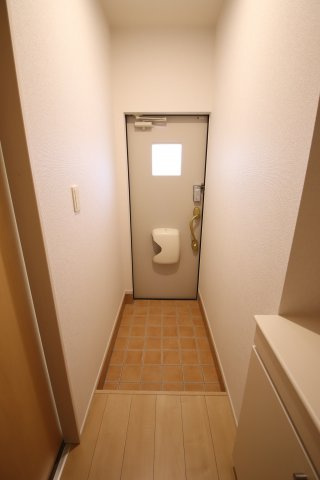 【玄関】 | ソレイユアルドーレ