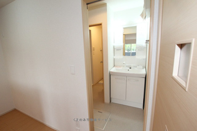 【独立洗面台】 | プロムナードＭⅡ | 独立洗面化粧台付き
プロムナード・ＭⅡ　203号室　2019/4/27撮影