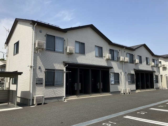 ゼファー　A棟