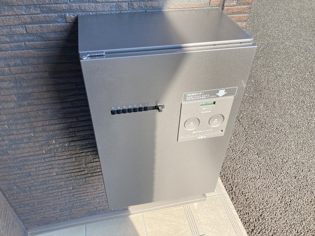 ゼファー　A棟の玄関