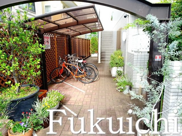 テラス碑文谷のエントランス