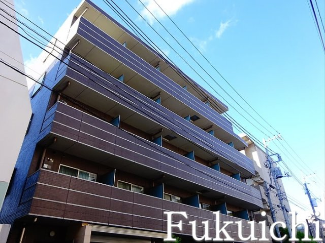 ラクラス学芸大学の外観