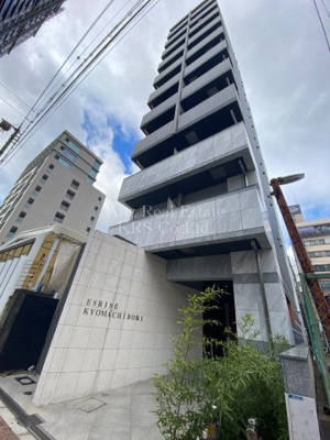 【外観】 | エスライズ京町堀 | スタイリッシュでオシャレな外観のマンションです♪