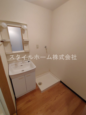 【洗面所】 | ユトリロ柱九番町２ | 別部屋写真です。
