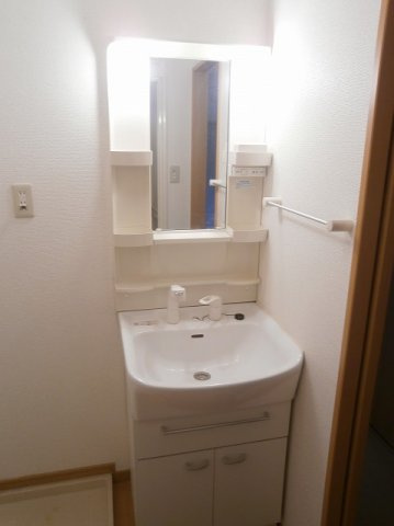 サウスヒルズ緑Ｂの洗面所|使いやすい洗面所です