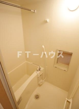 アムール Ｐｅｔｉｔの浴室