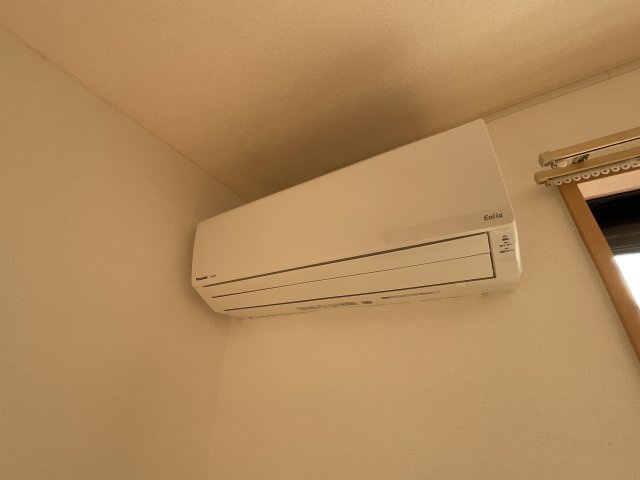 【設備】 | 下坊マンション | エアコン付きです
