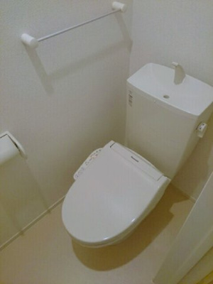 【トイレ】 | サカエノーブル | ゆったりとした空間のトイレです