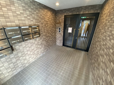 【エントランス】 | AMERI南桜塚