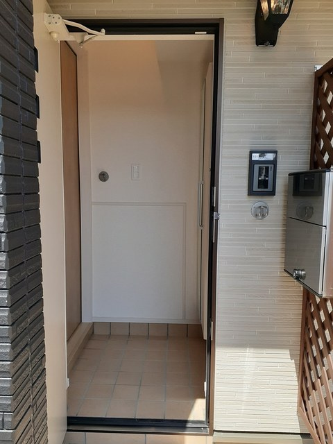 サンヴェール緑町の玄関