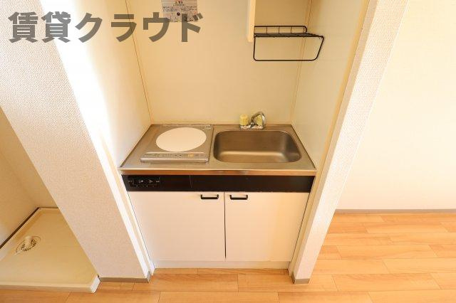 ルミエール末広のキッチン|お料理しやすいキッチンです