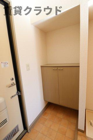 ルミエール末広の玄関|きれいな玄関です