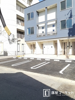 【駐車場】 | ころもテラス