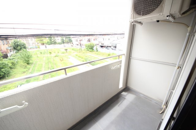 スラン76のバルコニー