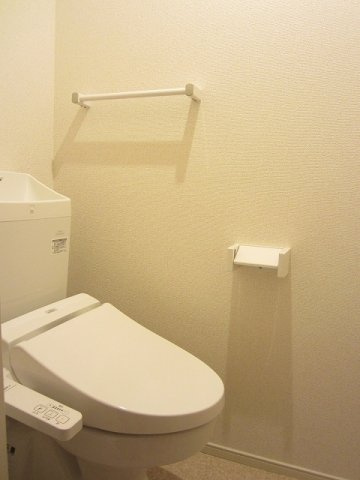ルミエール中坪のトイレ|清潔感のあるトイレです