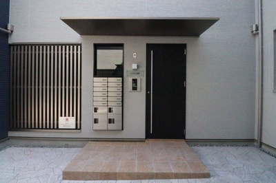 【エントランス】 | シャルム南巽