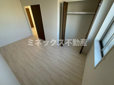 【その他】 | ラ・プリシェール | 同タイプのお部屋の写真。現況を優先します。