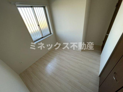 【その他】 | ラ・プリシェール | 同タイプのお部屋の写真。現況を優先します。