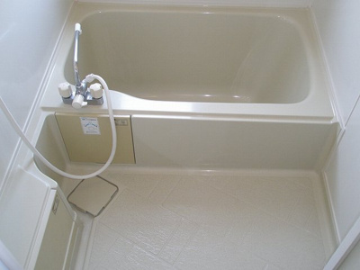 【浴室】 | アベニール国分A | 落ち着いた空間のお風呂です