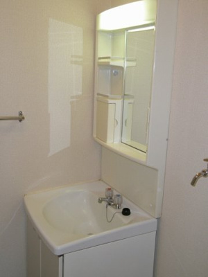 【洗面所】 | アベニール国分A | 広い洗面スペース