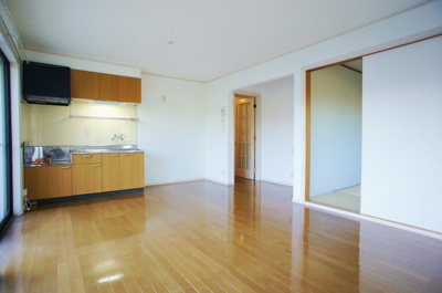 【内装】 | アベニール国分A | 明るい室内です