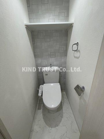 ビガーポリス452天神橋一丁目Ⅱのトイレ|コンパクトで使いやすいトイレです