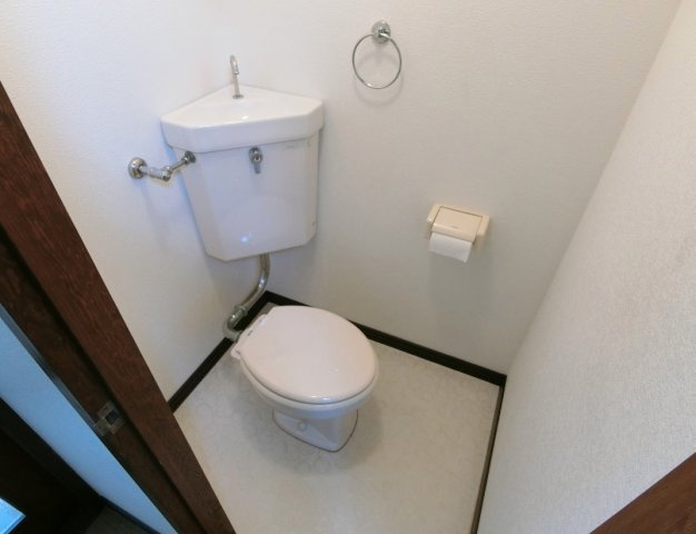 コーポラス大和【10,000円キャッシュバック対象物件】のトイレ|トイレもきれいです