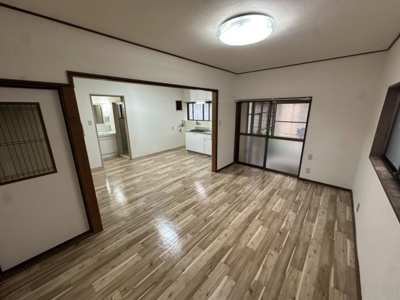 【居間・リビング】 | 彦根市日夏町貸家 | ゆったりとした居間です