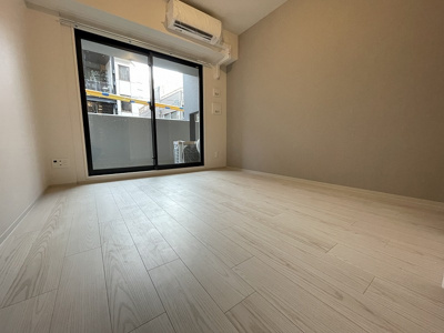 【洋室】 | リビオメゾン西天満