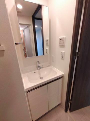 【独立洗面台】 | コンフォリア・リヴ北久宝寺Q