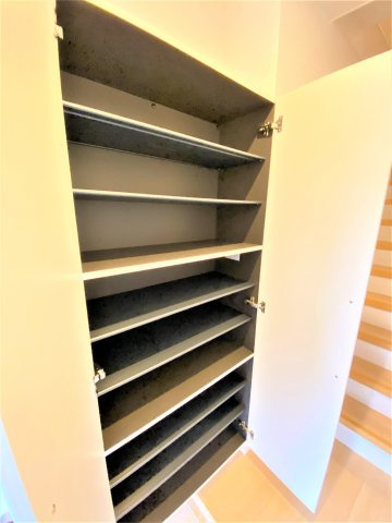 クレッセントムーンの収納