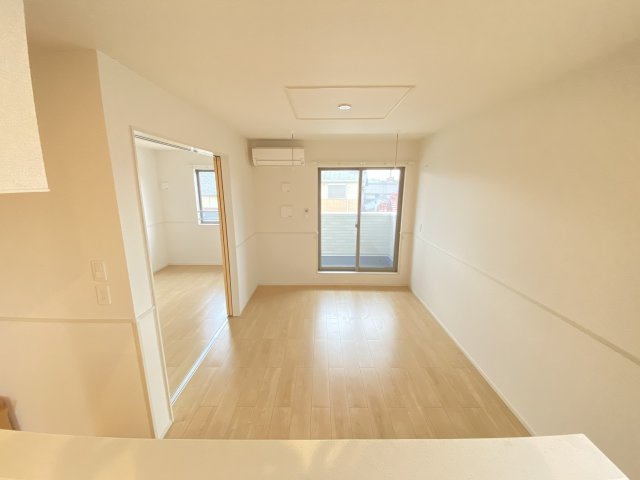 クレッセントムーンの居間・リビング